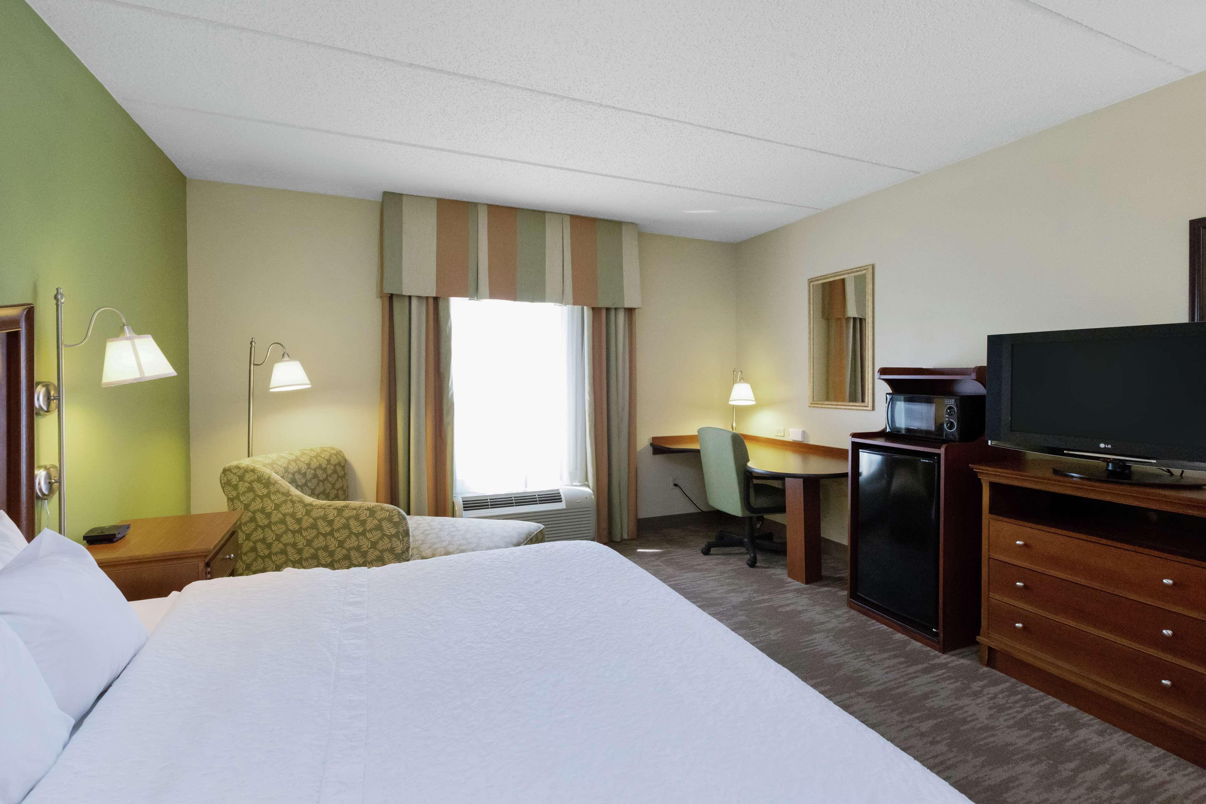 Hampton & Hotel Blairsville