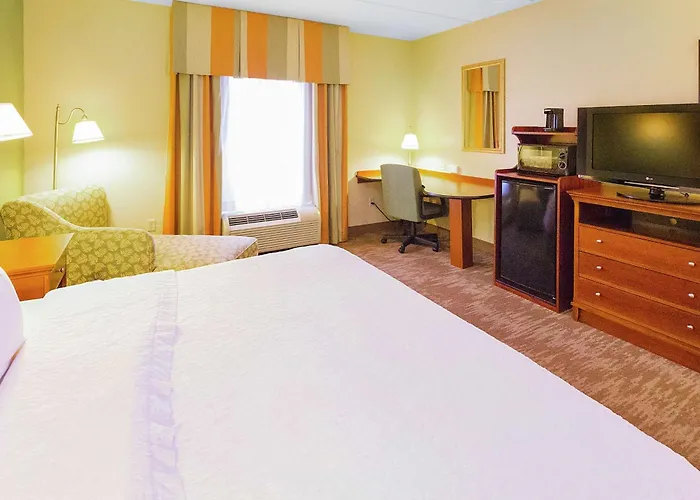 Hampton Inn & Suites Blairsville