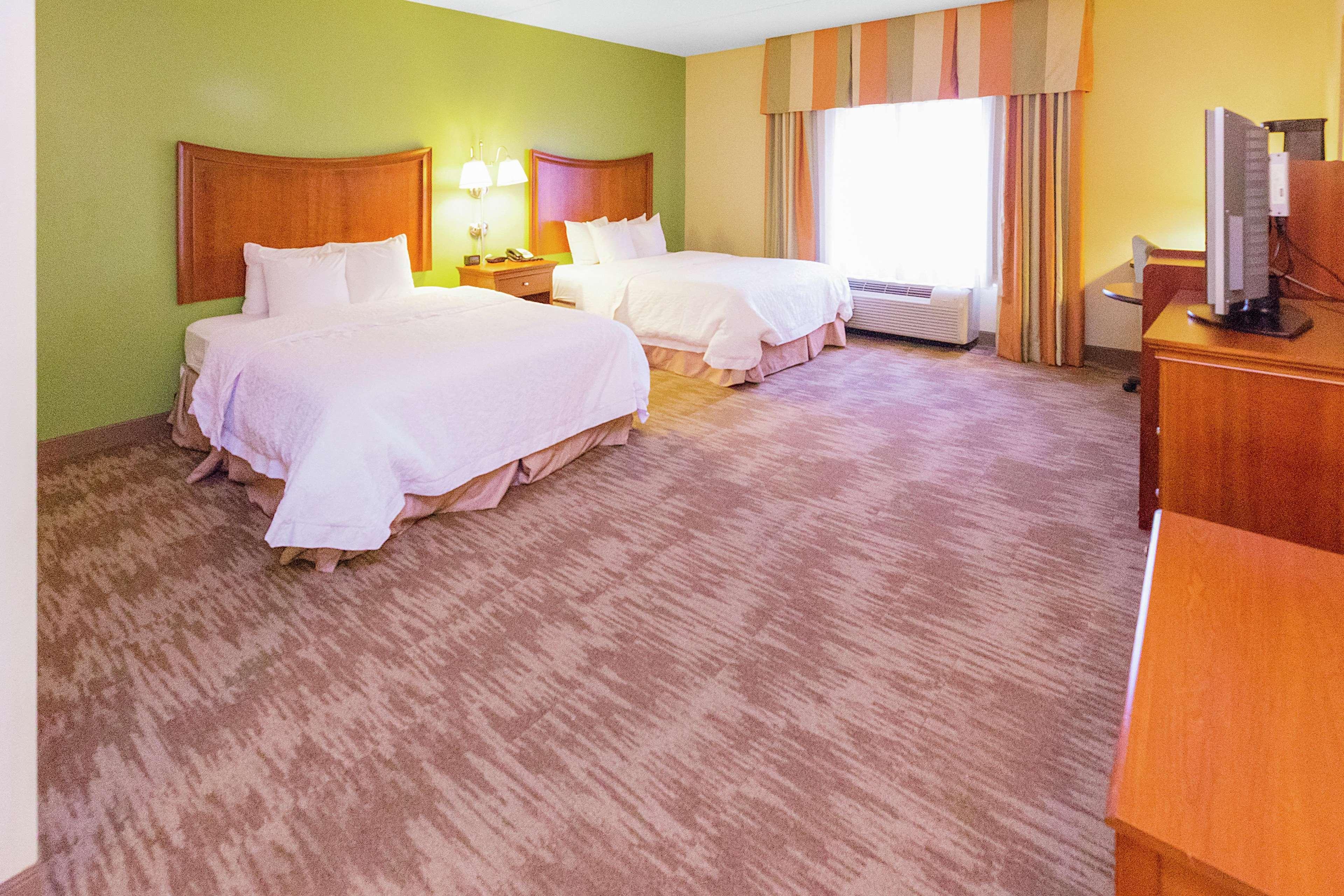 Hampton & Hotel Blairsville